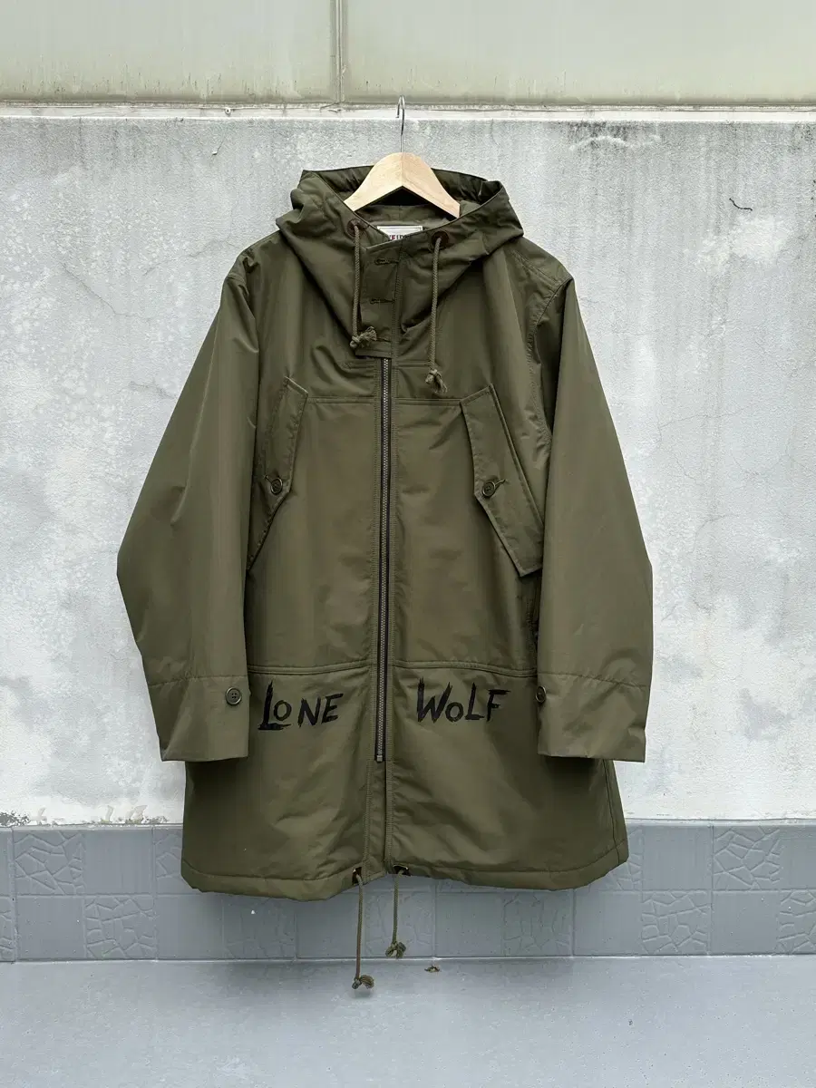 위어도] Lone Wolf Hoodie Outshell Mod | 브랜드 중고거래